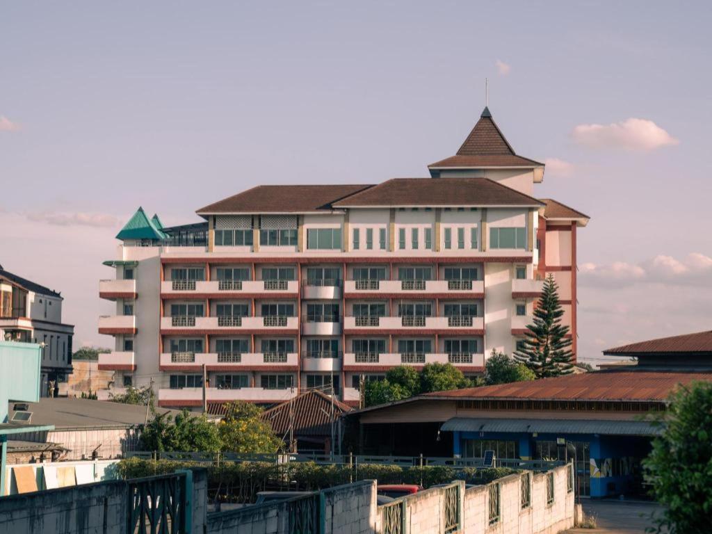 The Mansion Pakchong Hotel Mu Si Eksteriør billede